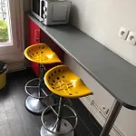 2 Pieces Lumineux Avec Balcon Filant