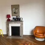 2 Pieces Lumineux Avec Balcon Filant